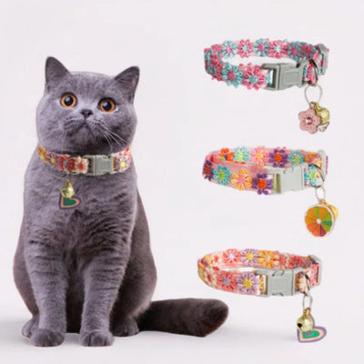Lovely Cat Collar With Bell Colorful Knitted Flower Pet Collar Dog Puppy Kitten Necklace Adjustable Buckle Pet Cat Accessories