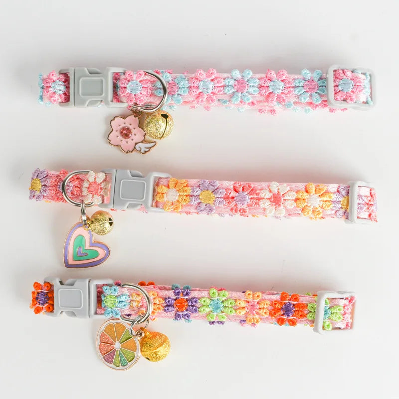 Lovely Cat Collar With Bell Colorful Knitted Flower Pet Collar Dog Puppy Kitten Necklace Adjustable Buckle Pet Cat Accessories