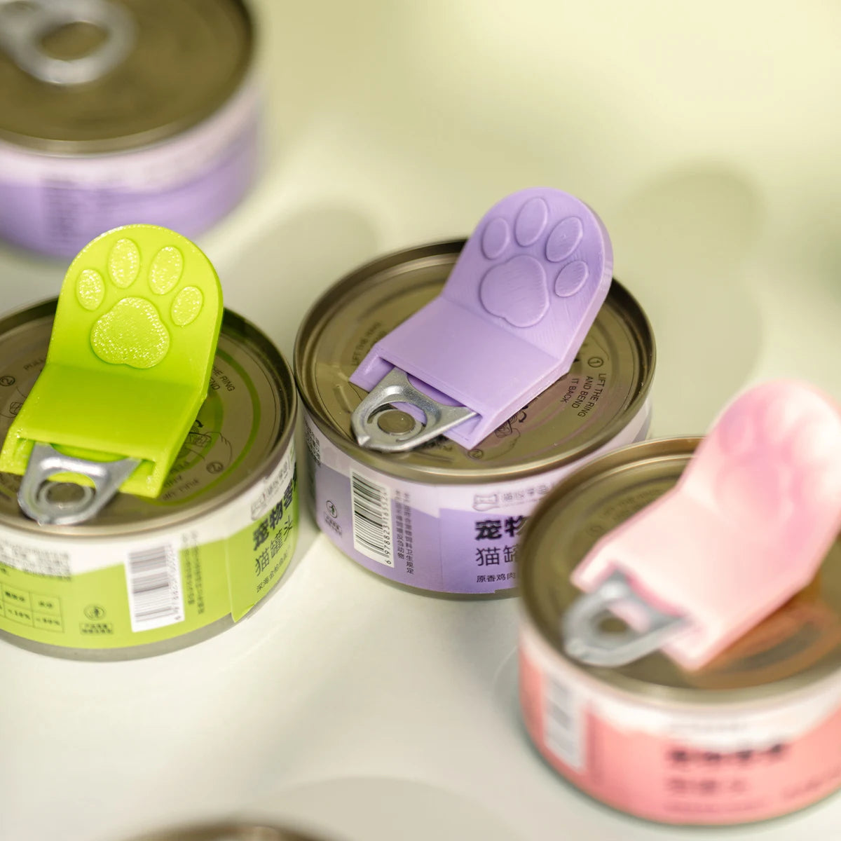 3D Printed Creative Cat Paw Shaped Pet Food Can Opener, Multifunctional Portable Cat Food Can Opener, Safe and Easy to Grip PawPrint Treasures